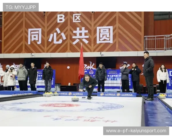 中国冰壶队精准线路展现高水平